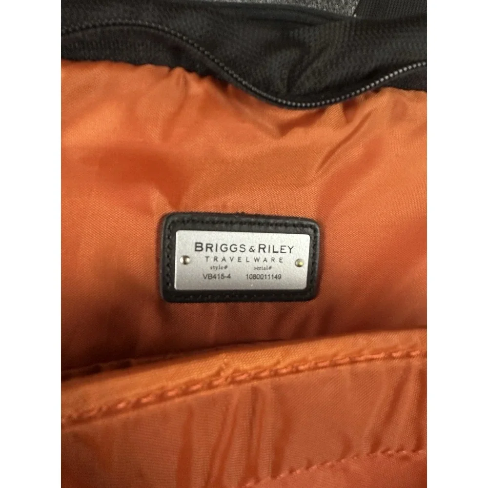 Briggs & Riley-High End Luggage-Verb Live Backpack-VB415-4-Multiple Compartments